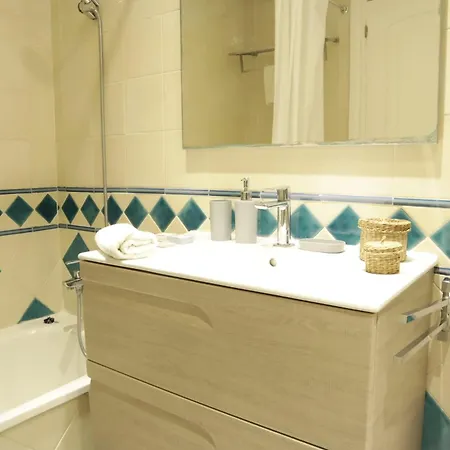 Beachside Townhouse In With Pool بيت للعطل *